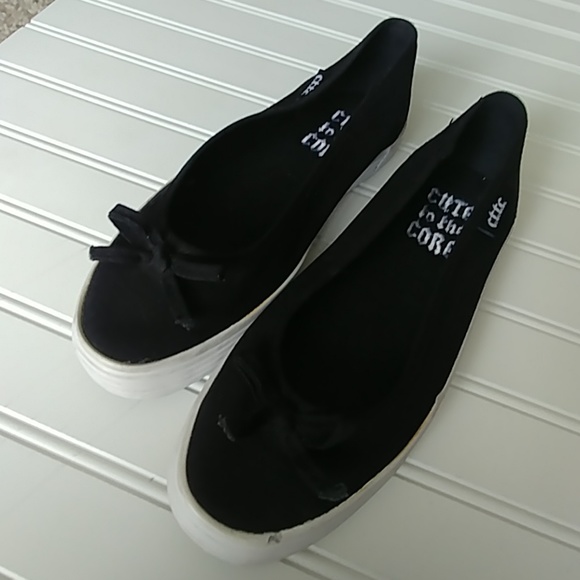 Cute To The Core flats - Picture 4 of 5